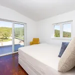 Gorgeous In Holiday home *